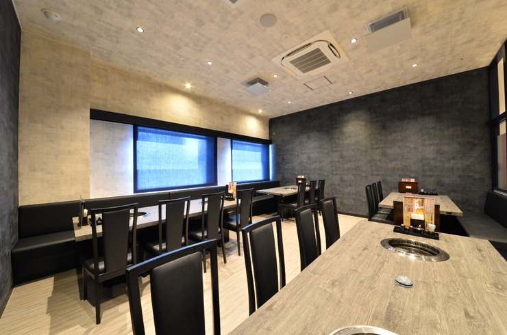 箱館ジンギスカン　本店 内観